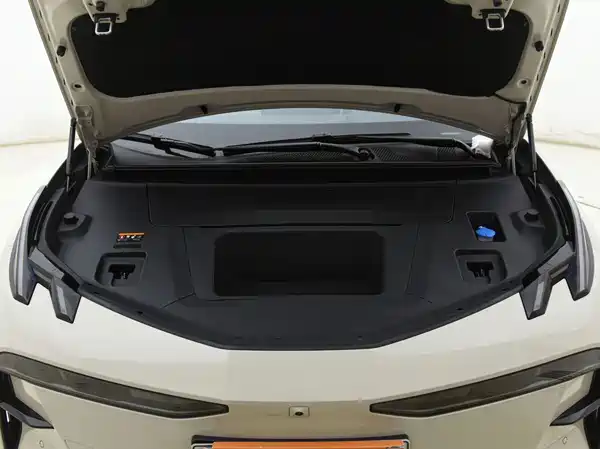 Zeekr X 2025, фото 17