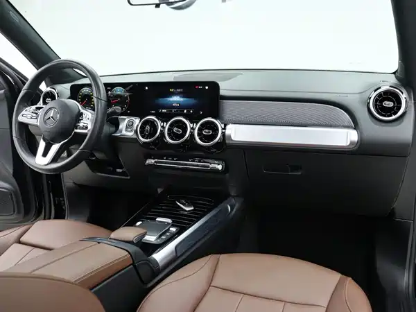 Mercedes-Benz GLB 2022, фото 19
