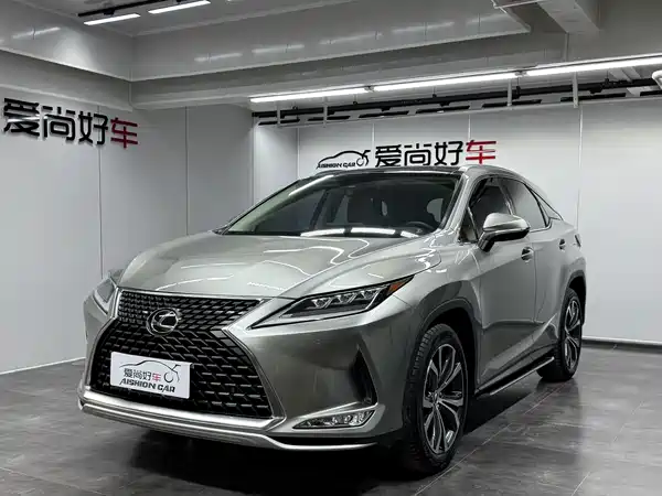 Lexus RX 2020