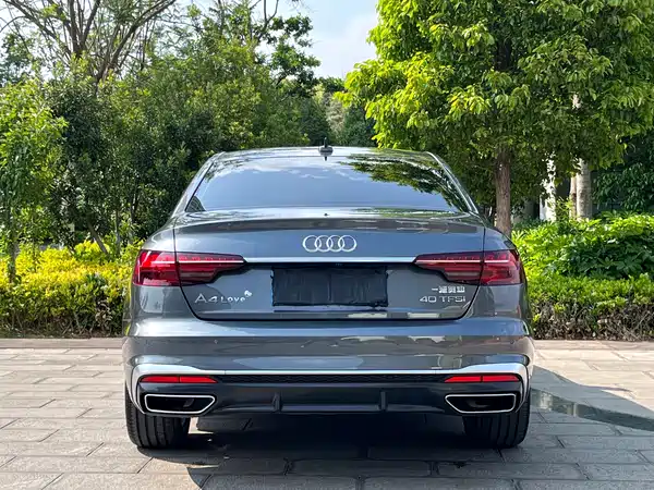 Audi A4L 2022, фото 8