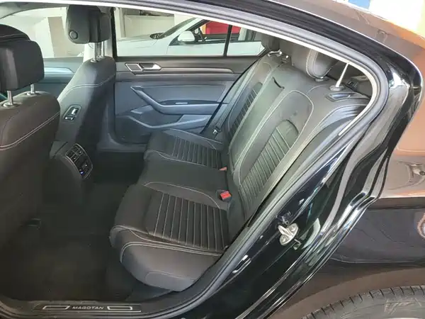 Volkswagen Magotan 2020, фото 16