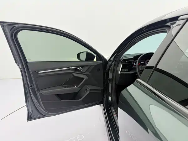 Audi A3 2023, фото 20