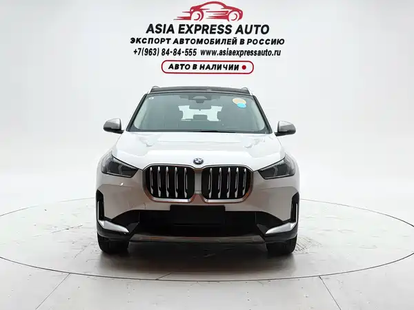 BMW X1 2023, фото 2