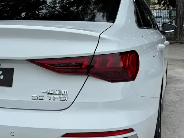 Audi A3 2022, фото 8