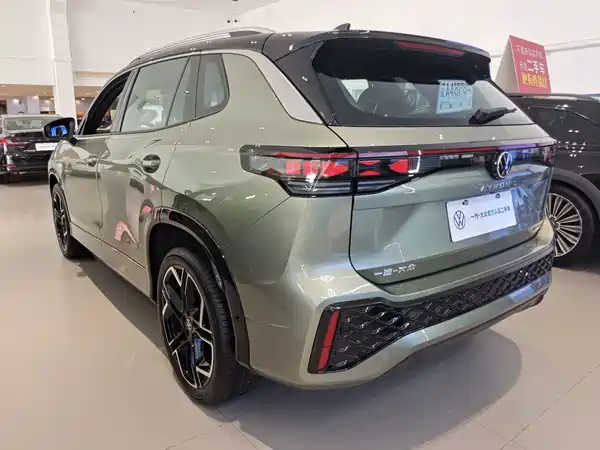 Volkswagen Tayron 2025, фото 5