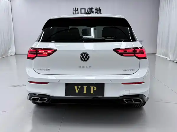 Volkswagen Golf 2023, фото 5