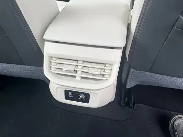 Haval H6 2024, фото 17