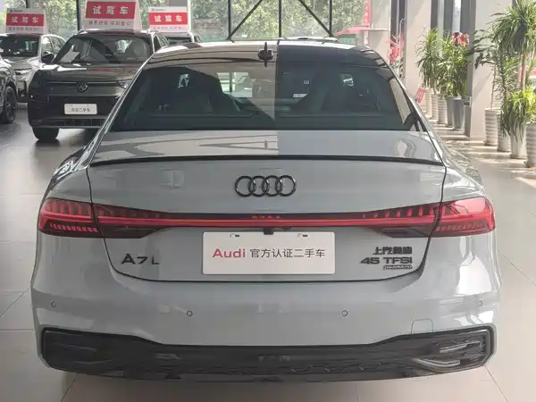 Audi A7L 2024, фото 4