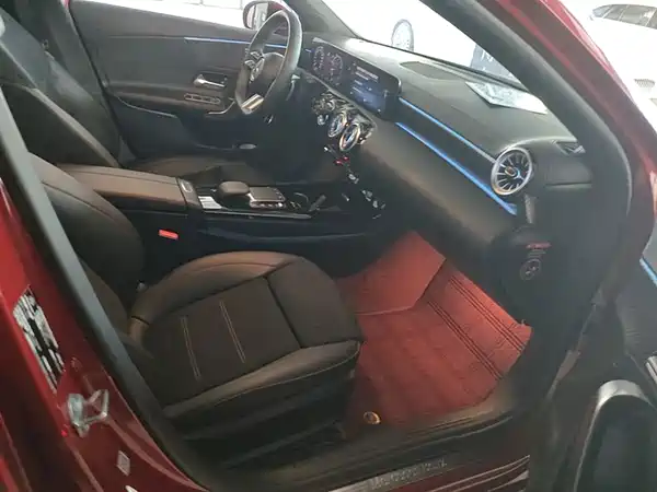 Mercedes-Benz A-Class 2023, фото 24