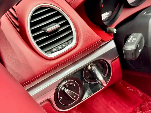 Porsche 718 2022, фото 17