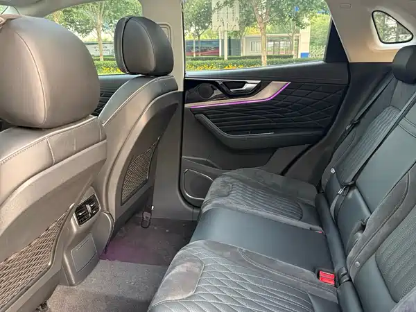 Hongqi HS5 2022, фото 8