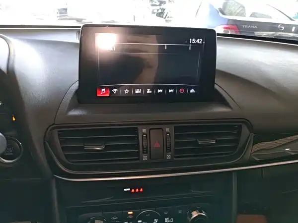 Mazda CX-4 2021, фото 12