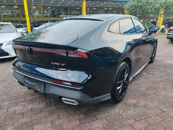 Changan UNI-V 2023, фото 7