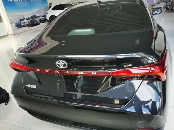 Toyota Avalon 2022, фото 5
