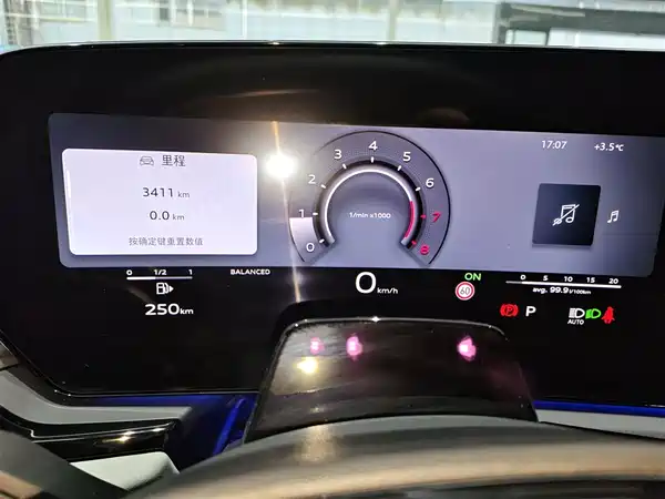 Audi A5L 2025, фото 8