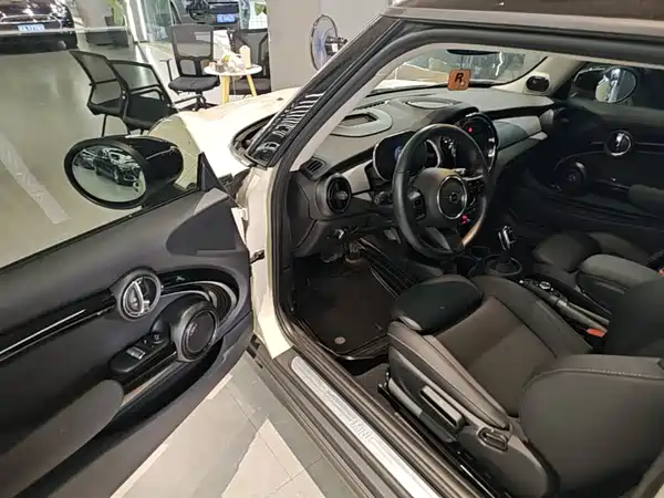MINI 2023, фото 15