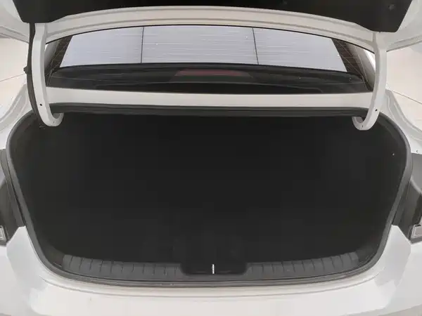 Hyundai Elantra 2022, фото 15