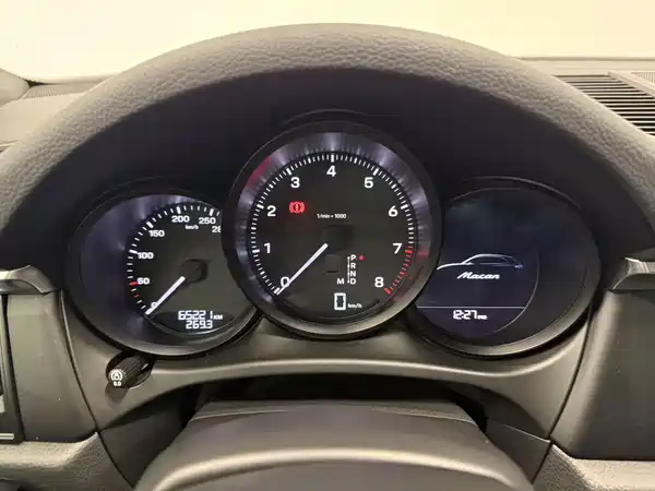 Porsche Macan 2023, фото 10