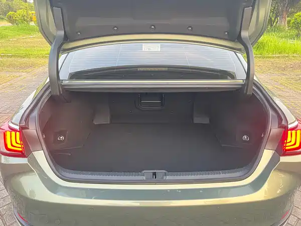 Lexus ES 2022, фото 21