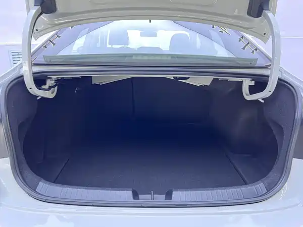 Volkswagen Sagitar 2023, фото 17