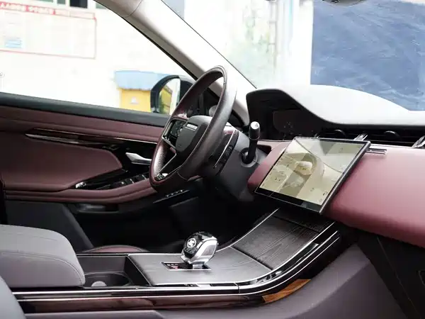 Land Rover Range Rover Evoque 2024, фото 6