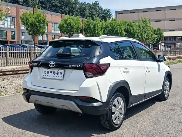 Toyota Yaris 2022, фото 7