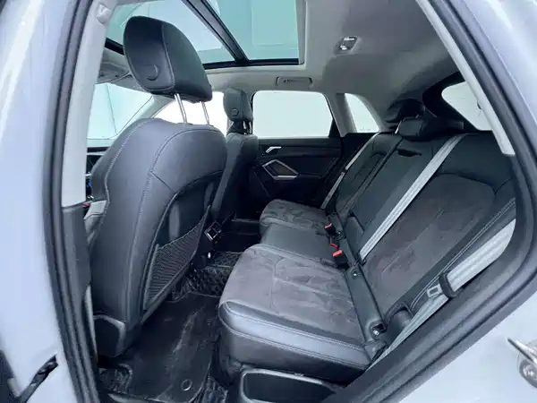 Audi Q3 2022, фото 14