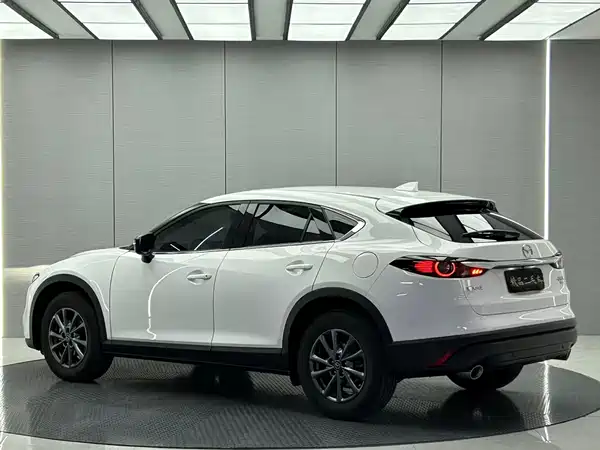 Mazda CX-4 2021, фото 3