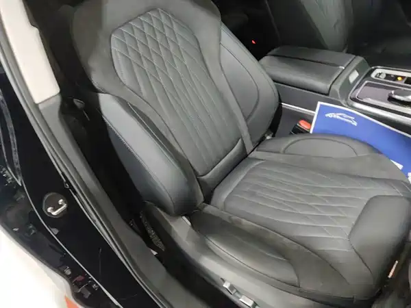 Hongqi HS5 2023, фото 24
