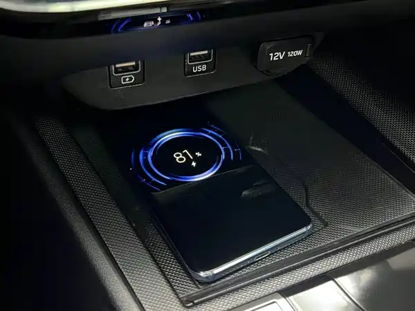 Hyundai Elantra 2022, фото 14