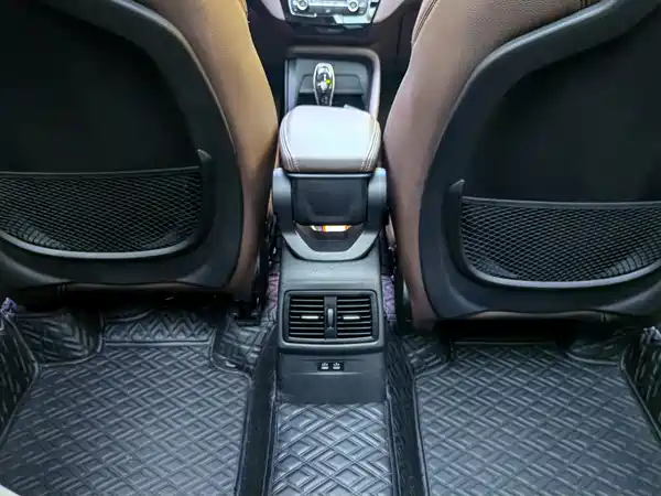 BMW X1 2022, фото 13