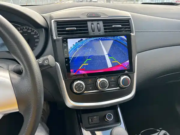 Nissan Tiida 2021, фото 4