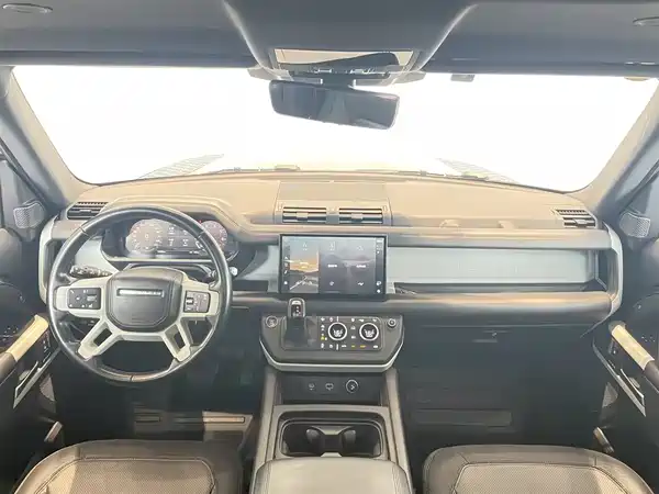 Land Rover Defender 2023, фото 8