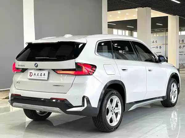 BMW X1 2023, фото 6