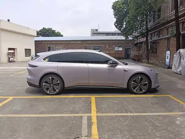 NIO ET5T 2025, фото 8