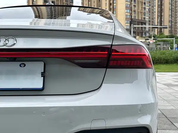 Audi A7 2022, фото 11