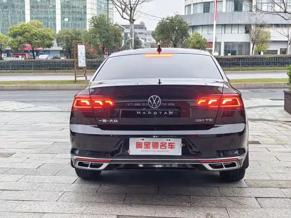 Volkswagen Magotan 2025, фото 5