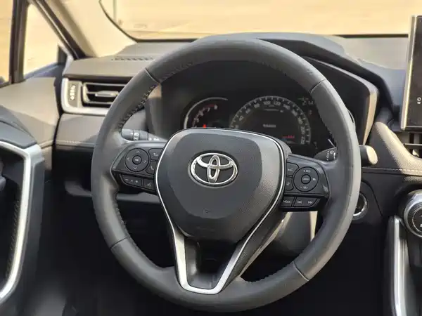 Toyota RAV4 2022, фото 20