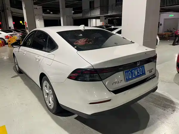 Honda Accord 2023, фото 9