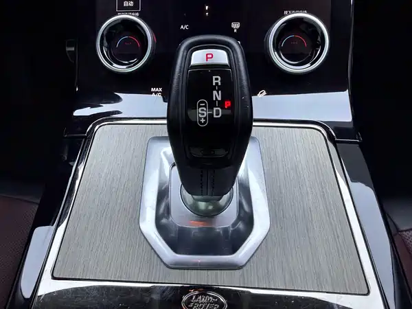 Land Rover Range Rover Evoque 2022, фото 16