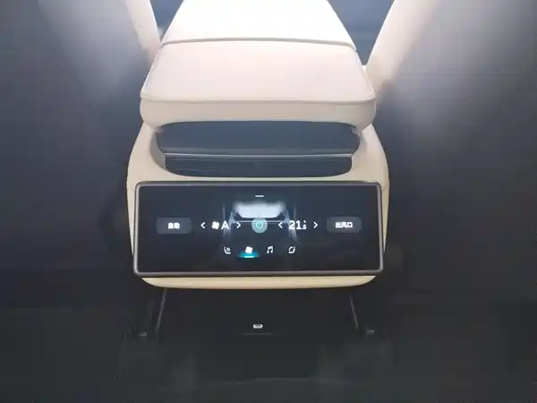 NIO ES6 2025, фото 15