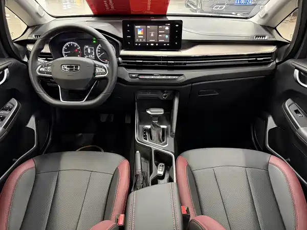 Geely Vision X3 2021, фото 13