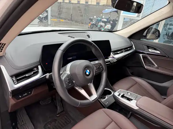 BMW X1 2023, фото 9