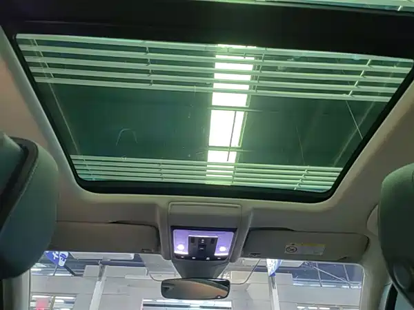 Volkswagen Passat 2023, фото 17