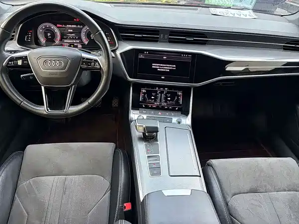 Audi A6L 2022, фото 7