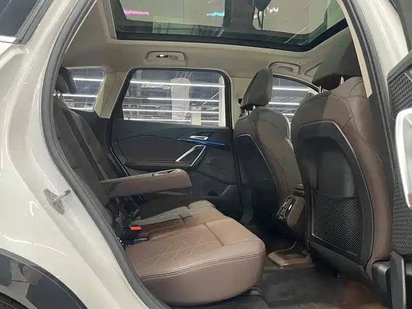 BMW X1 2023, фото 10