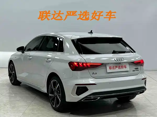 Audi A3 2023, фото 24