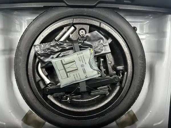 Audi Q2L 2022, фото 19