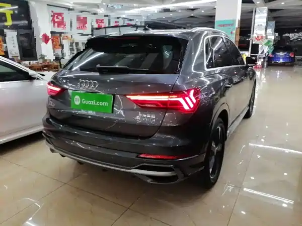 Audi Q3 2022, фото 4