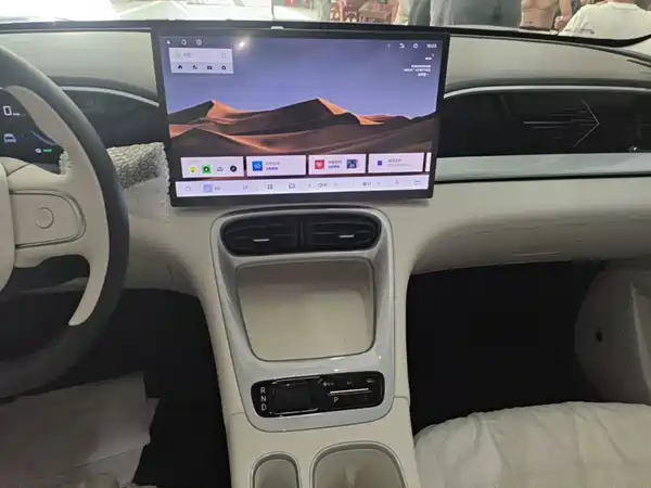 Geely EX2 2026, фото 13